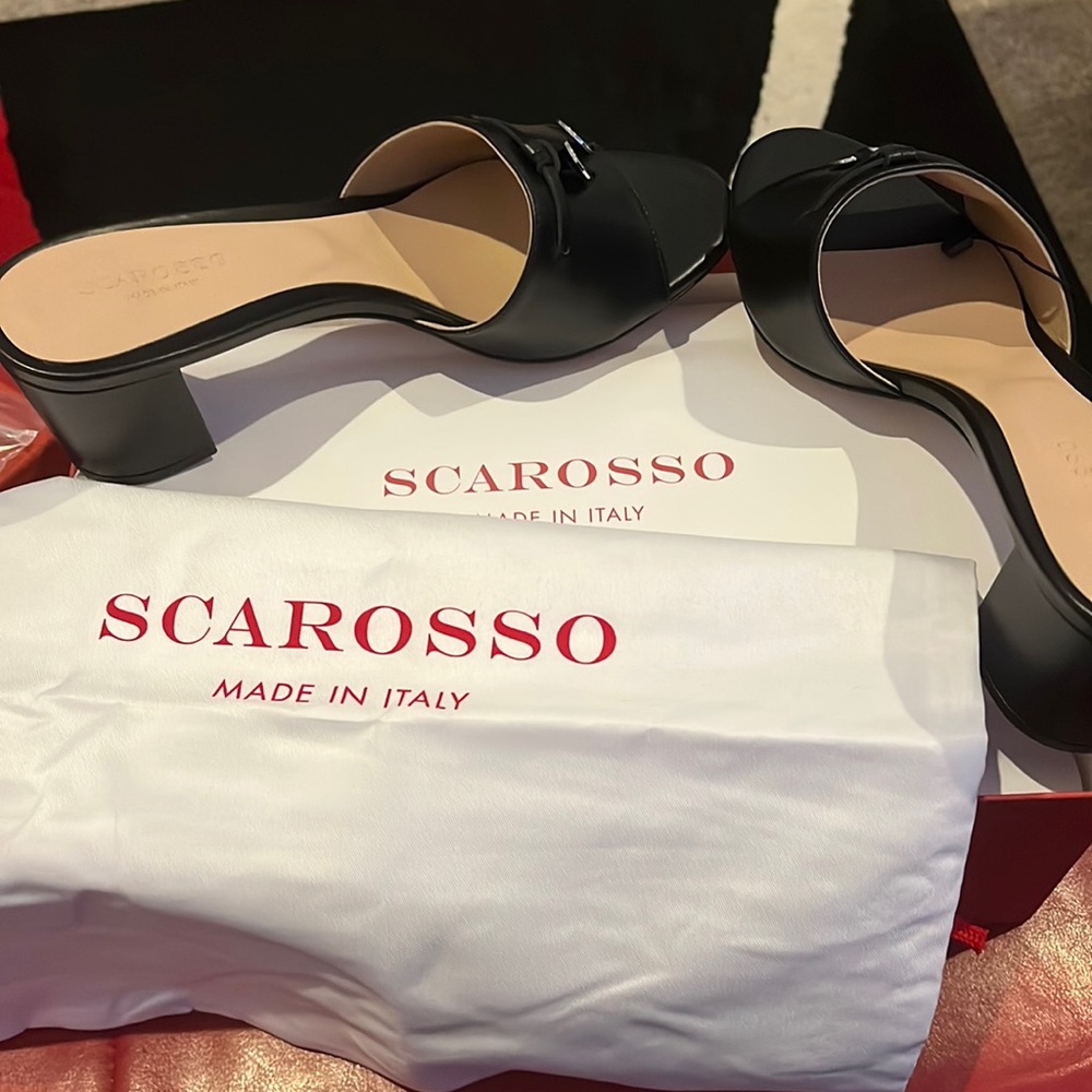 Brand New Scarosso Sveva Nera Sandals